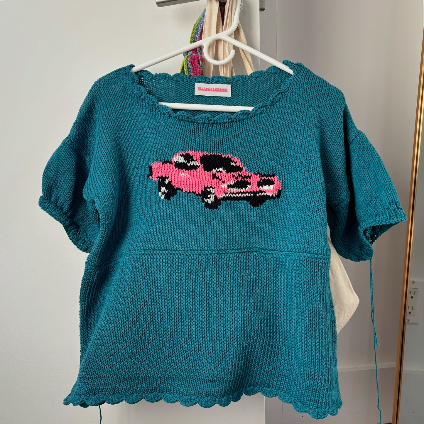 Teal Puff Sleeve Car