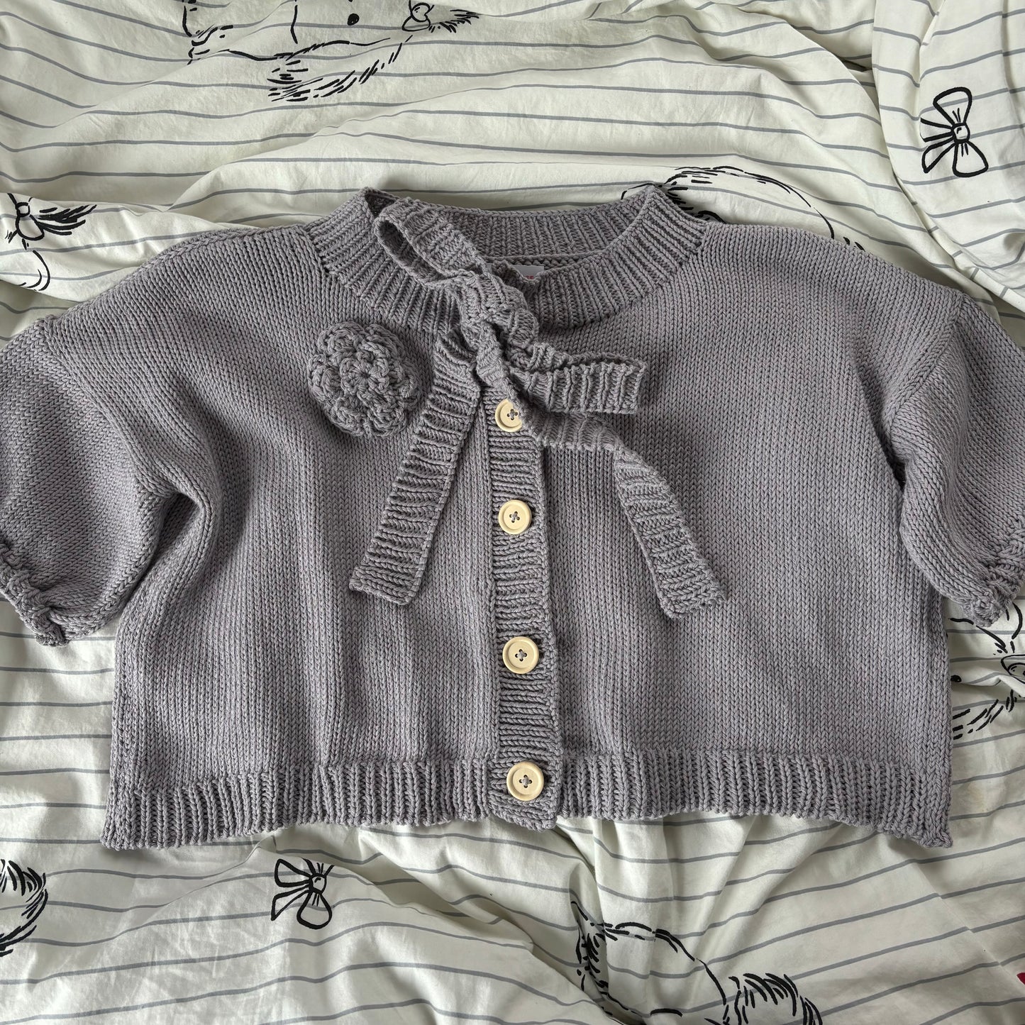 Bow Neck and Buttons Short Sleeve Cardigan